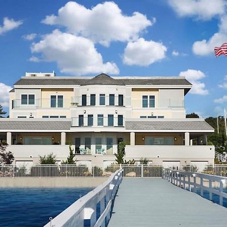 Fathoms Hotel & Marina Port Washington Dış mekan fotoğraf